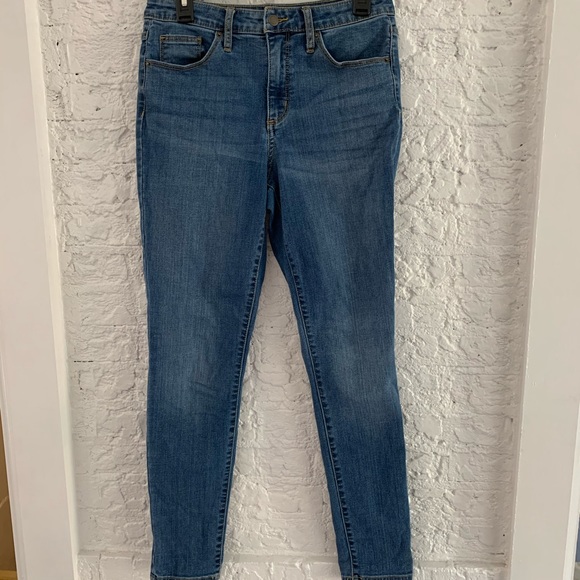 Universal Thread Denim - Universal Thread high rise skinny jeans Sz 8